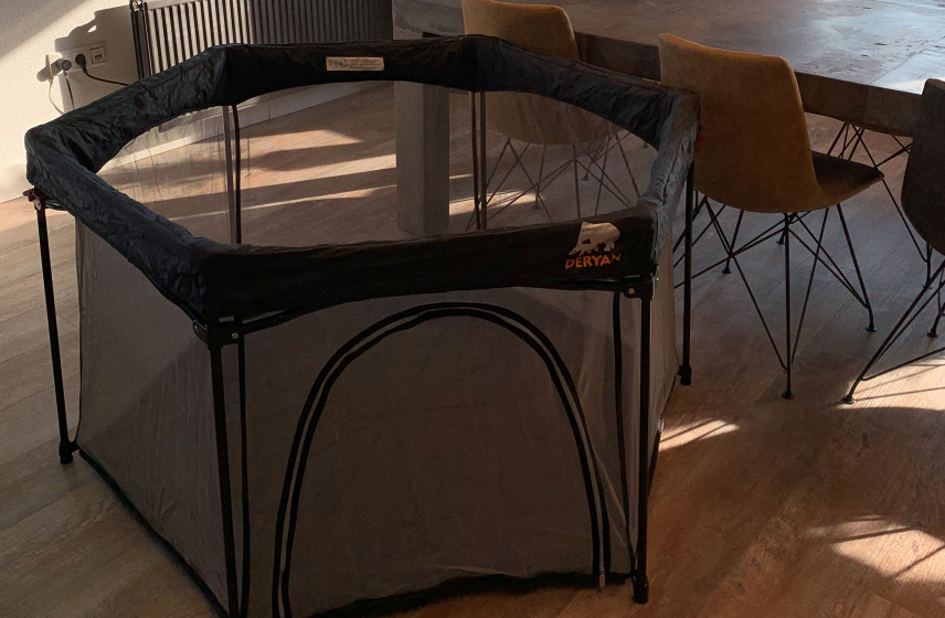 deryan_speelbox_portable_playpen_135_cm_zwart_3_413442_1591701286.jpg